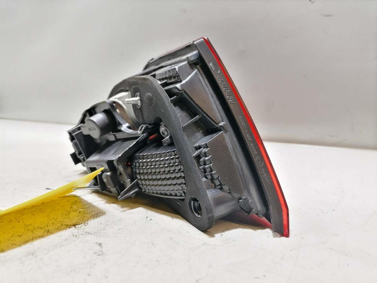 Seat Leon 5F original R&uuml;cklicht R&uuml;ckleuchte Schlussleuchte innen rechts Bj.2015